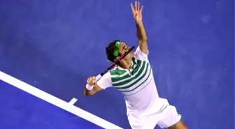 Federer'den Tarihi Başarı