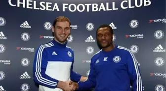 Chelsea, Ivanovic ile Uzattı