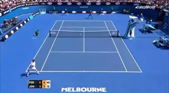 Ferrer Steve Johnson'ı 3 Sette Yıktı