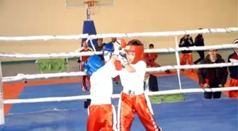 Orhaneli'de Kick Boks Rüzgarı