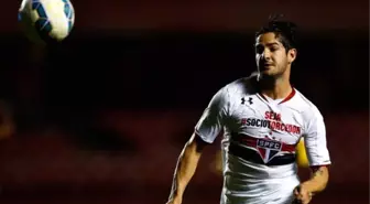 Chelsea'nin Yeni Forveti Pato Londra'da