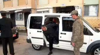 Şehit Astsubay Özgür Erdoğan'ın İzmir'deki Ailesi Yasta