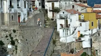 28 Yıl Sonra Gelen Bebek Sevinci