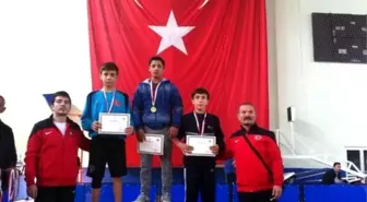 Battalgazi Belediye Spor Güreş Takımından Büyük Başarı