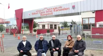 Umut Nöbeti'Ni Orhan Erinç Tuttu