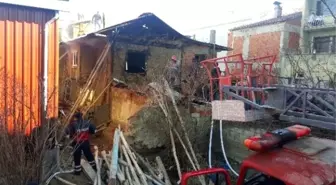 Isparta'da Ev Yangını
