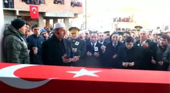 Şehit Uzman Çavuş Bekir Şimşek Yozgat Aydıncık'ta Son Yolculuğuna Uğurlandı