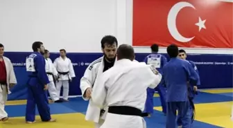 Sekasem Milli Judocuları Ağırlıyor