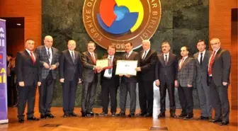 Akredite Olan Edremit Ticaret Odası Sertifikasını Aldı