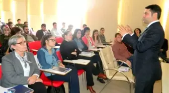 Etkili Konuşma Teknikleri ve Hitabet Semineri Yapıldı?