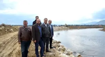 Büyük Menderes Nehri'nde Islah Çalışmaları Söke Ovası'nda Devam Ediyor