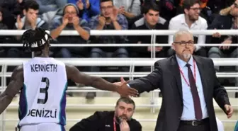 Sinpaş Denizli Basket'te Galibiyet Sevinci