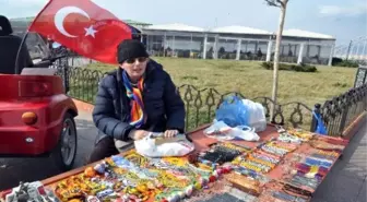 Mahkumlar Üretiyor, Engelli Özcan Satıyor