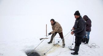 Saatlerce Uğraştılar Sadece Bir Balık Tutabildiler