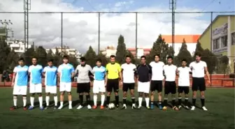 Burhaniye'de Futbol Coşkusu