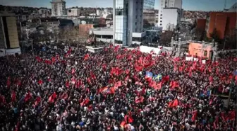 Kosova'nın Bağımsızlığın 8'inci Yıl Dönümünde Muhalefetin Düzenlediği Protestoya 100 Binin Üzerinde...