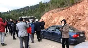 Cerattepe'ye Tel Örgü Çekilip Ağaçlar Kesiliyor