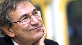 Orhan Pamuk: On Yıl Önce Beni Öldürmek İsteyenler Vardı