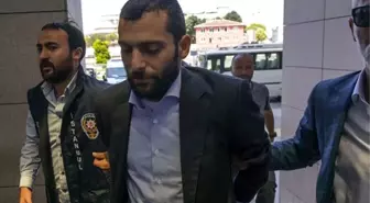 Onur Özbizerdik İzmit'te Gözaltına Alındı