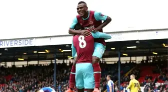 Emenike 2 Gol Attı, West Ham FA Cup'ta Çeyrek Finale Yükseldi