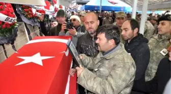 Kahramanmaraş Şehidini Uğurladı