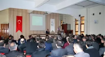 Din Görevlilerine 'Koruyucu Aile' Konulu Konferans