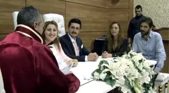 Ünlüler Nikah Şahidi Oldu