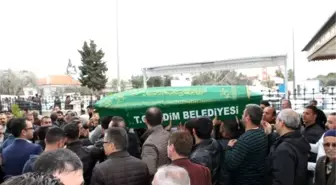 6 Ay Komada Kalan Anıl, Kız Kardeşinin Yanına Defnedildi