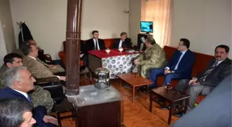 Bitlis Valisi Çınar, Esnaflarla Bir Araya Geldi
