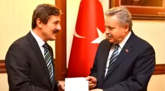 Erzincan Üniversitesi'nden Bayırbucak Türkmenlerine Yardım