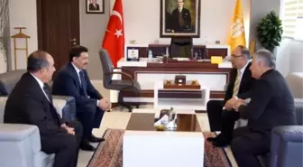 Azerbaycan Milletvekili Hüseynov'dan, Rektör Çelik'e Ziyaret