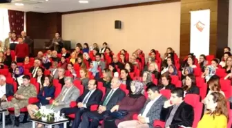 İskenderun'da 'Biz Bir Aileyiz' Projesi Tanıtıldı