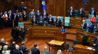 Dışişleri Bakanı Hashim Thaçi, Kosova'nın Yeni Cumhurbaşkanı Oldu