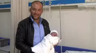 Nihan Bebek Doğum Gününü 4 Yılda Bir Kutlayabilecek