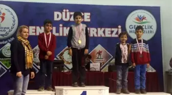 Satranç Turnuvasına 270 Sporcu Katıldı