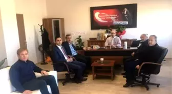 Sorgun Tso'dan Yüksek Okul Müdürü Doç.dr İsmail Akdeniz'e Hayırlı Olsun Ziyareti