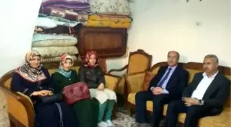 Diyanetin Umreye Gönderdiği Engelli Öğrenci Şanlıurfa'ya Döndü