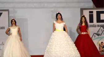Evlilik Hazırlağındakiler Fuara Akın Etti