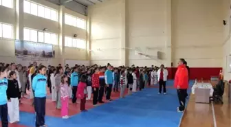 İl Müftüsü Güven Geleceğin Sporcuları ile Buluştu