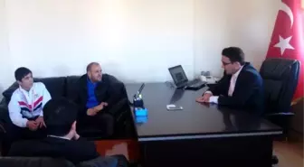 Kaymakam Yılmaz Türkiye İkincisi Yücel'i Makamında Kabul Etti