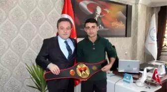 Kick Boks'ta Ağrı Rüzgarı Esti