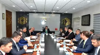 Vali Düzgün Mülki İdare Amirleriyle Bir Araya Geldi