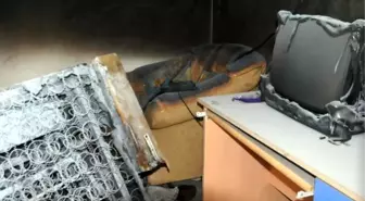 Yangın Çıkan Evde Dumandan Etkilenen 2 Çocuk Öldü