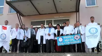 Doktora Saldırı Kınandı