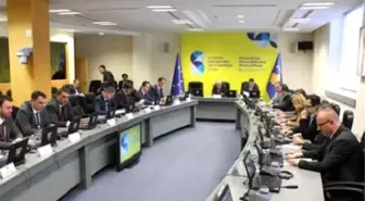 Kosova Hükümeti Vetevendosye'nin Tır Devirmesini Kınadı