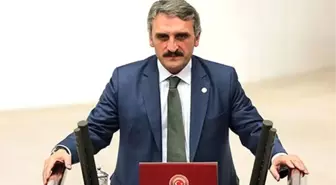 AK Partili Vekilin Besmelesi Meclis'i Karıştırdı