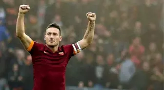 Totti Artık Kararını Vermeli'