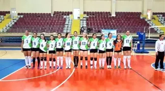 Büyükşehir'in Kadın Voleybol Takımı 3. Lig'e Yükseldi