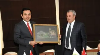 Kırşehir Belediyesi Bitlis Gölbaşı Belediyesi ile Kardeş Şehir Protokolu İmzaladı