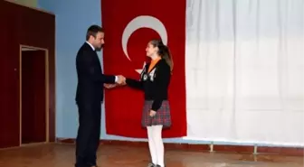 Gökçebey'de İstiklal Marşı Okuma Yarışması